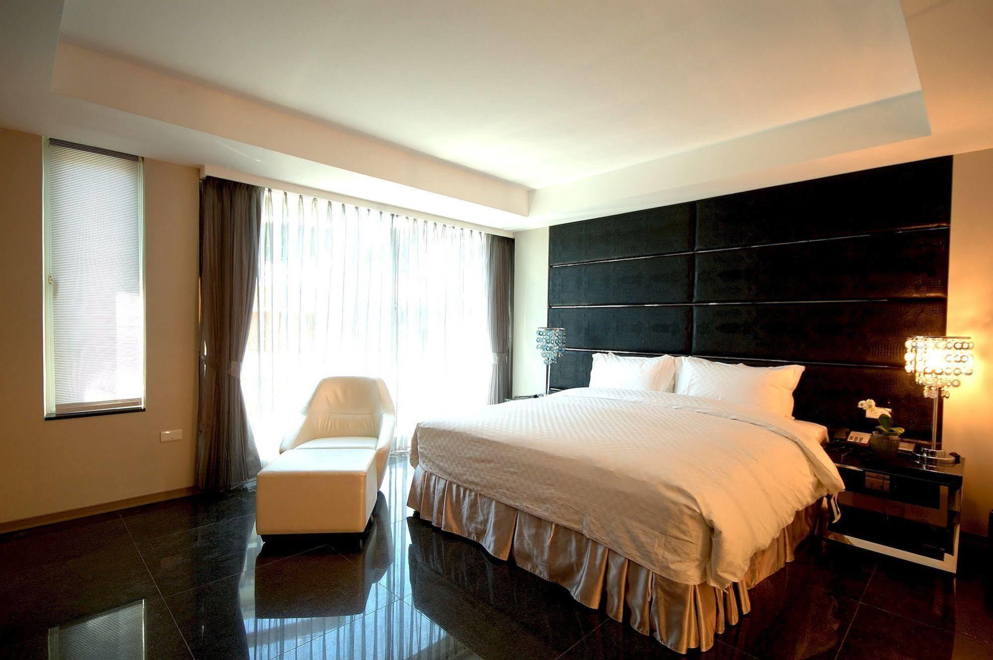 Kapok Hotel & Resorts Luodong Buitenkant foto